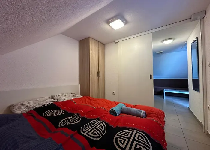 Διαμέρισμα - 33 Kej *